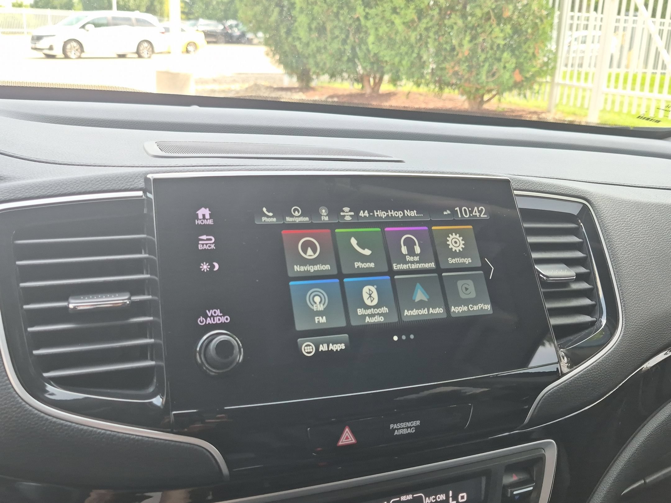 Certified 2022 Honda Pilot Touring image 17