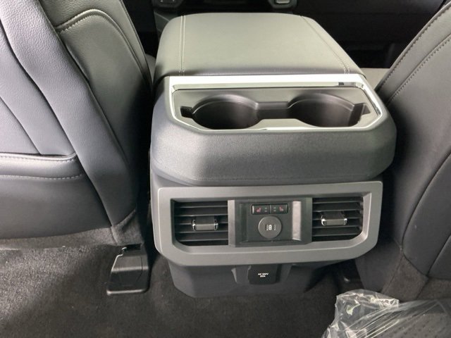 New 2026 Ford F350 Lariat image 31