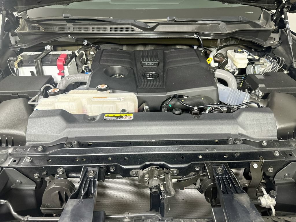 Used 2023 Toyota Tundra SR5 w/ SR5 Convenience Package RWD image 10