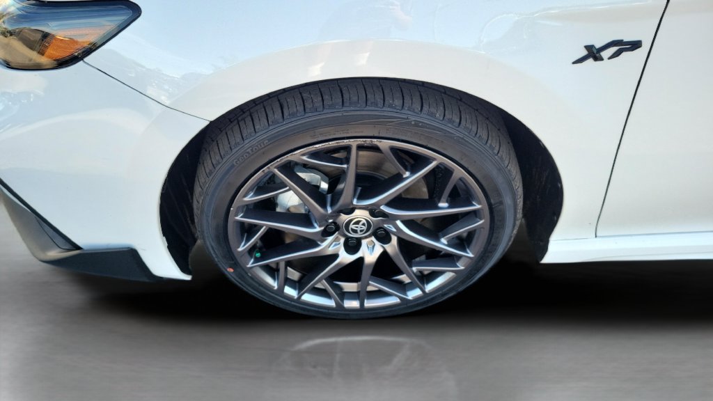 Used 2025 Toyota Camry SE w/ Convenience Package FWD image 23