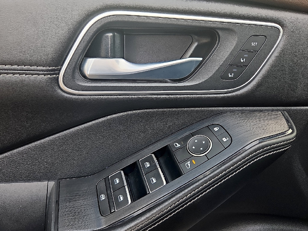 Used 2021 Nissan Rogue SL w/ Premium Package FWD image 15