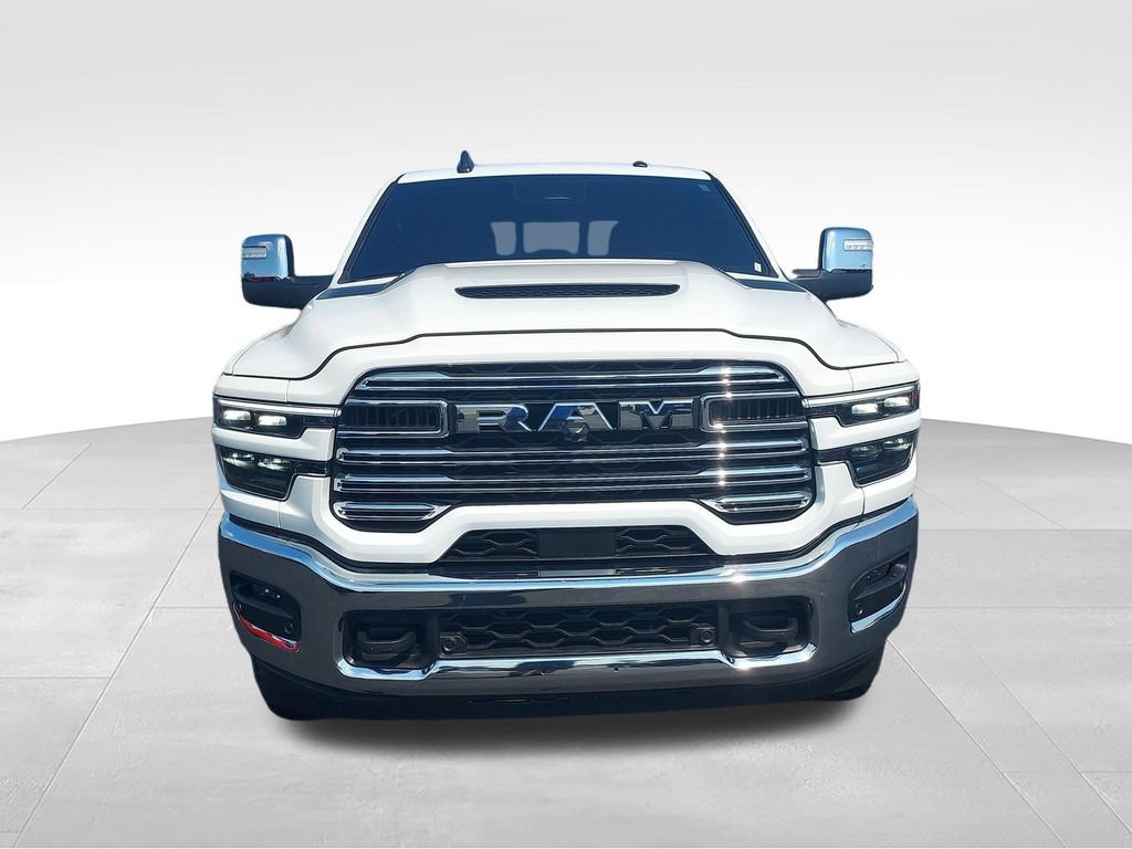 Used 2025 RAM 2500 Laramie AWD/4WD image 8