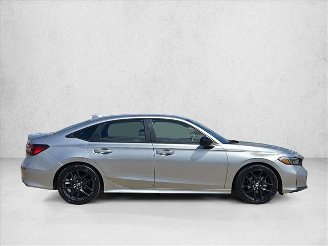 Used 2025 Honda Civic Sport image 4