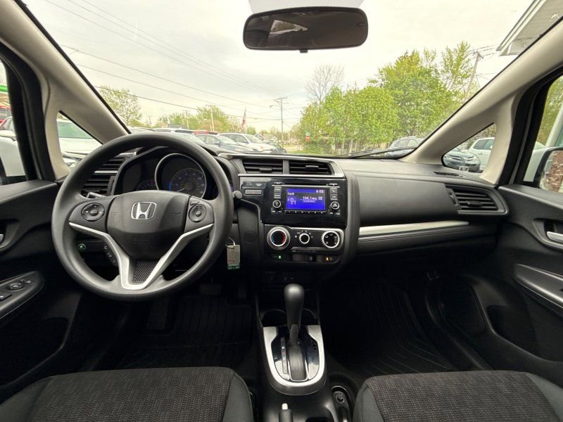 Used 2017 Honda Fit LX image 21