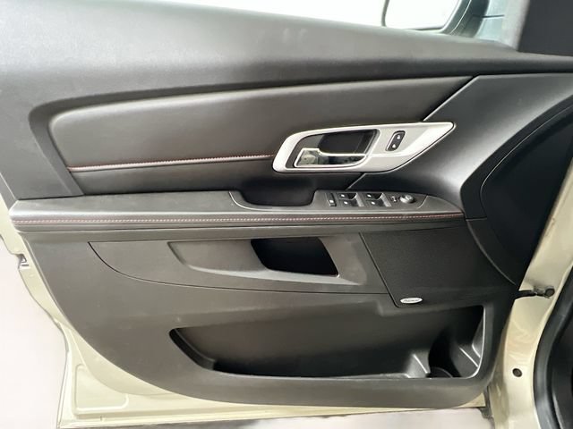 Used 2015 GMC Terrain SLE w/ Chrome Edition FWD image 27