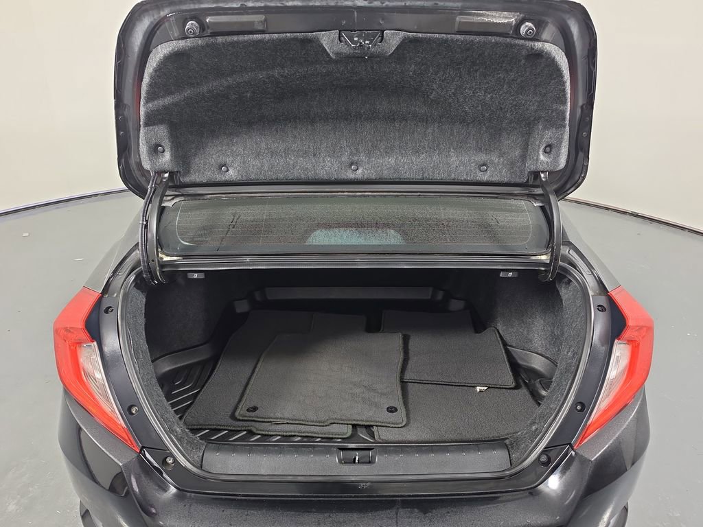 Used 2019 Honda Civic Sport image 29