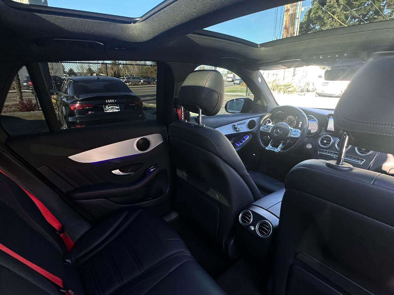 Used 2022 Mercedes-Benz GLC 43 AMG 4MATIC image 24