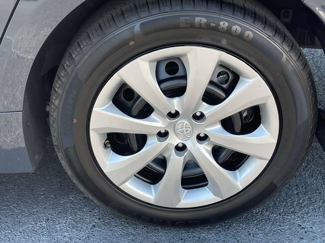 Used 2026 Toyota Corolla LE FWD image 11