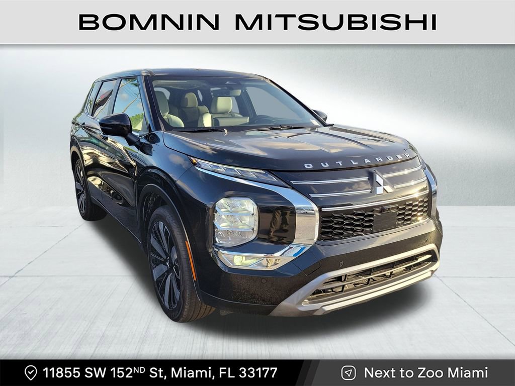 New 2025 Mitsubishi Outlander SE image 1