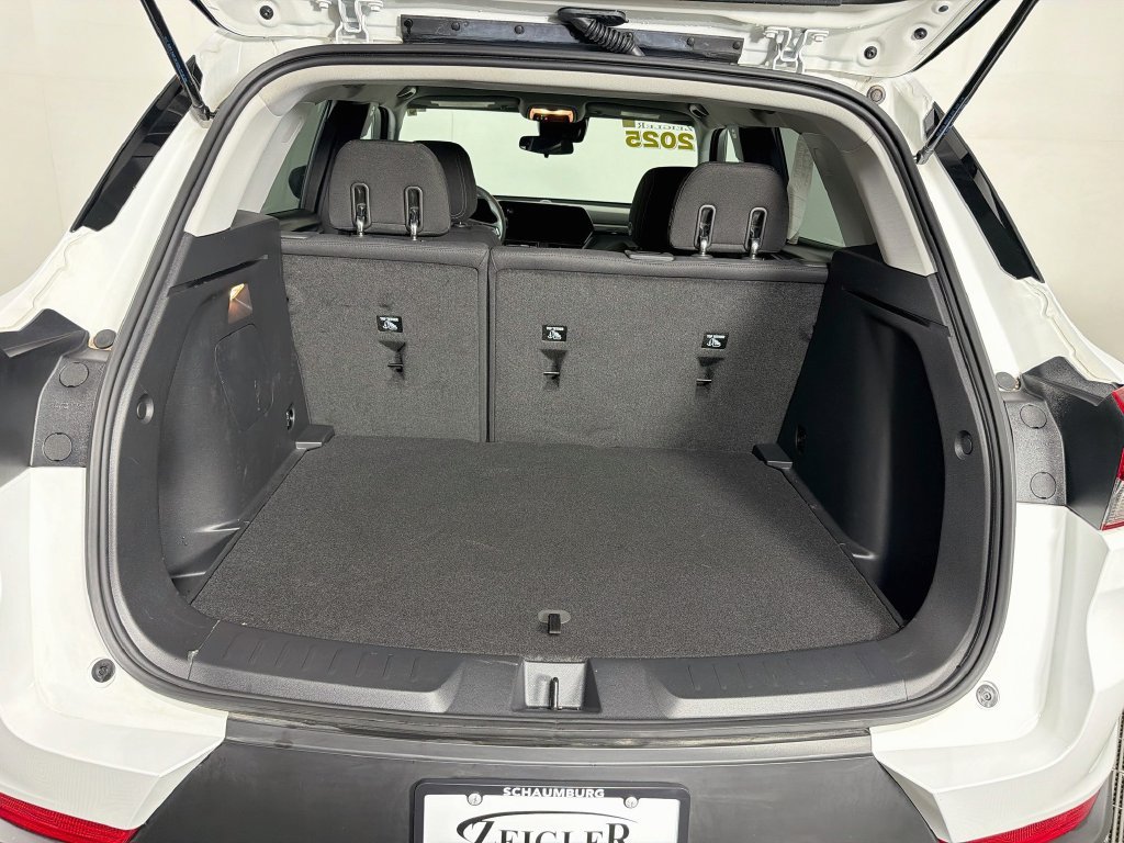 Used 2025 Chevrolet TrailBlazer LS w/ LS Convenience Package FWD image 24