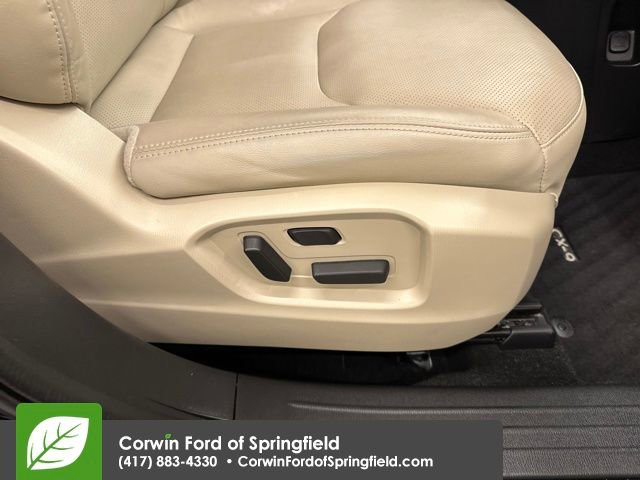 Used 2022 MAZDA CX-9 Touring image 11