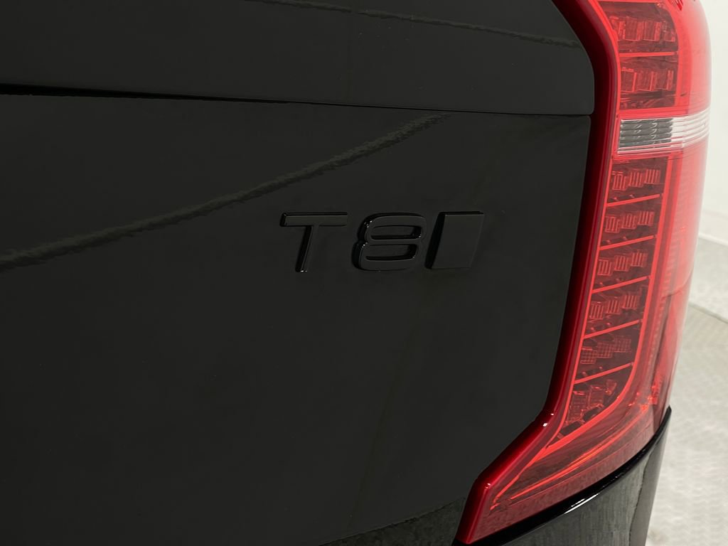 Used 2018 Volvo XC90 T8 Momentum w/ Convenience Package image 43