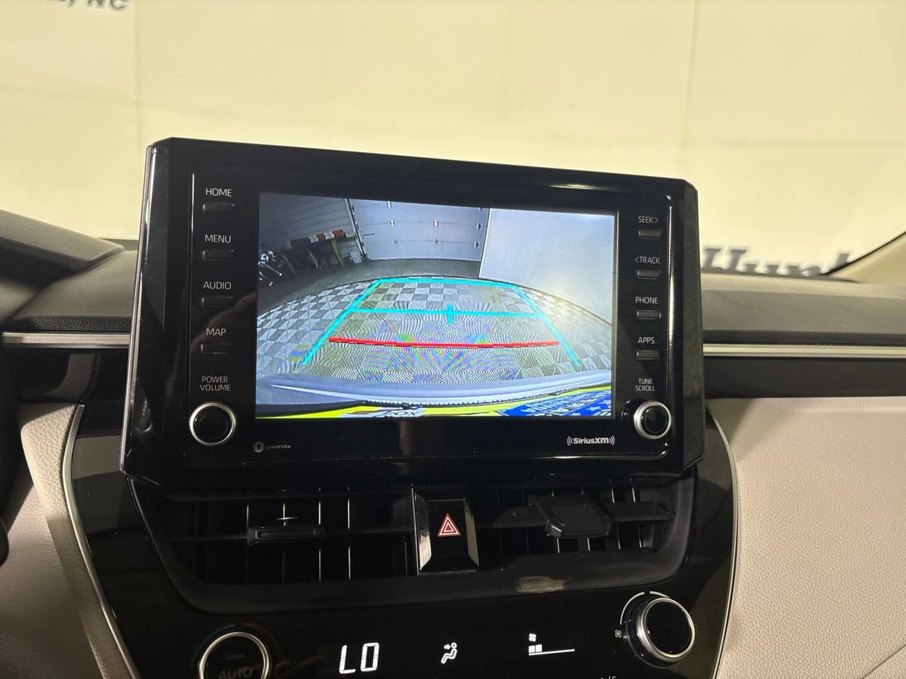 Used 2022 Toyota Corolla LE FWD image 19