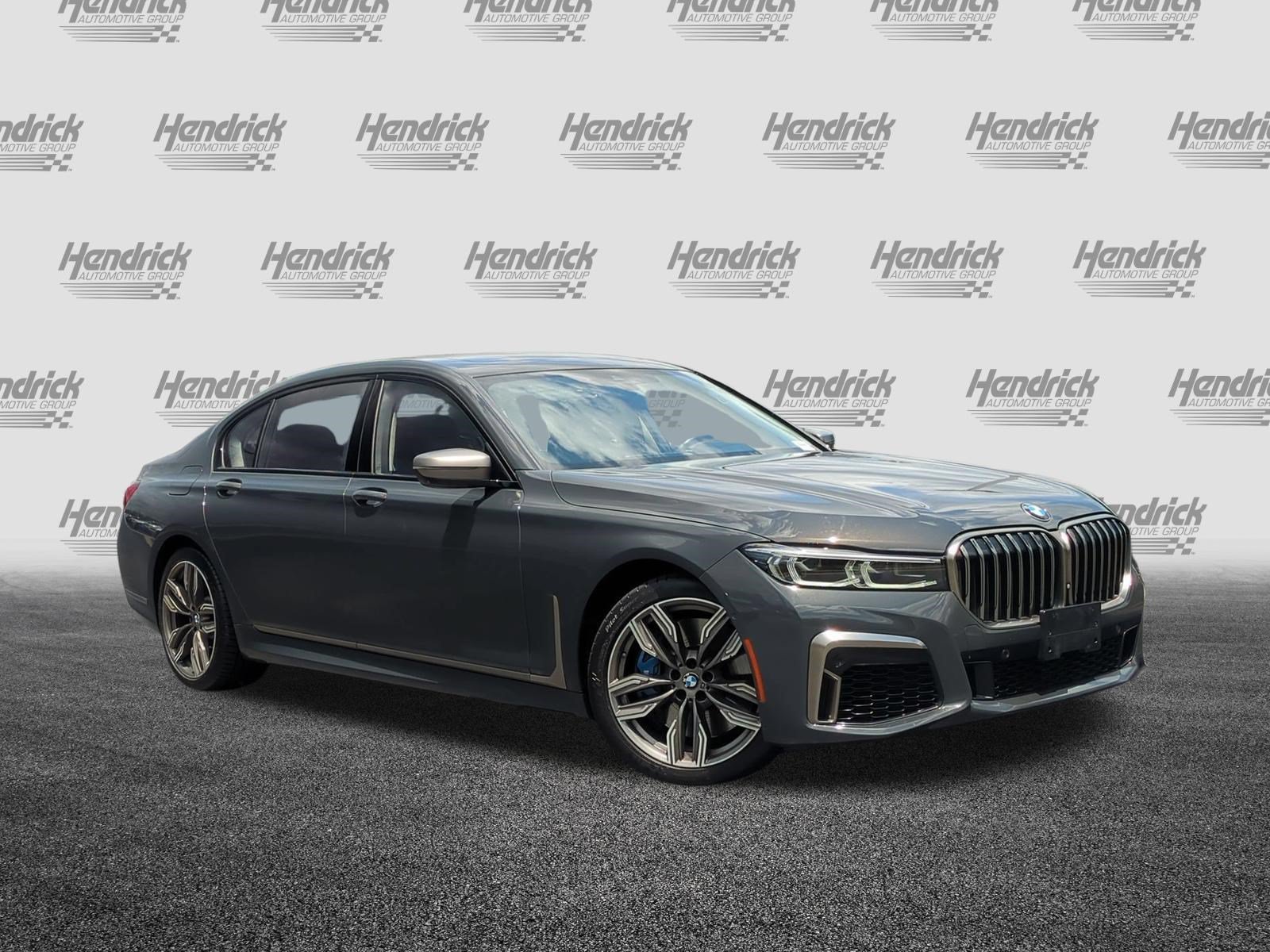 Used 2022 BMW M760i xDrive AWD/4WD image 2