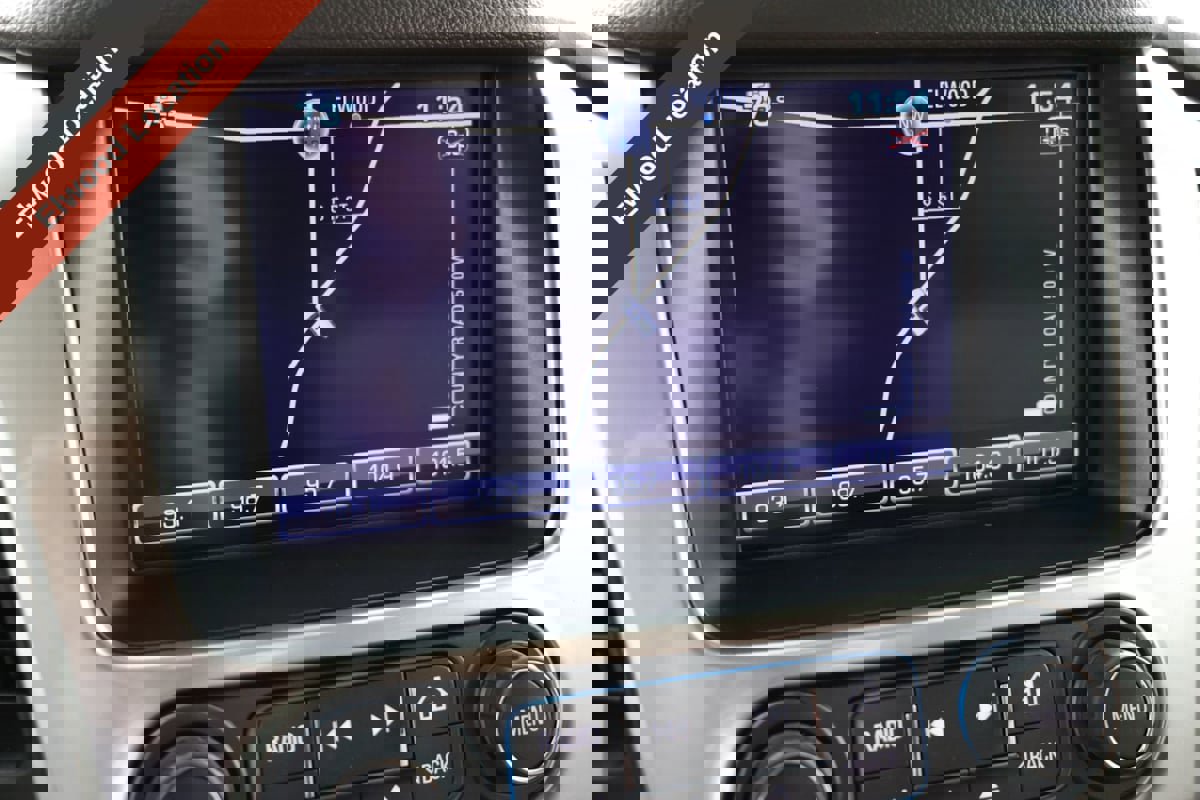 Used 2015 Chevrolet Tahoe LTZ image 8