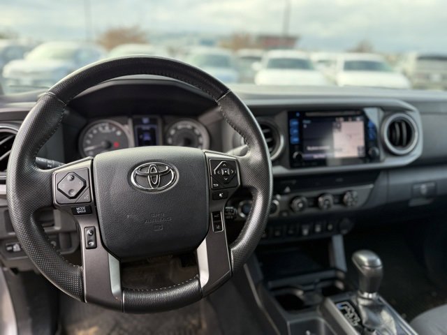 Used 2019 Toyota Tacoma TRD Off-Road image 27