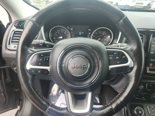 Used 2019 Jeep Compass Limited image 22