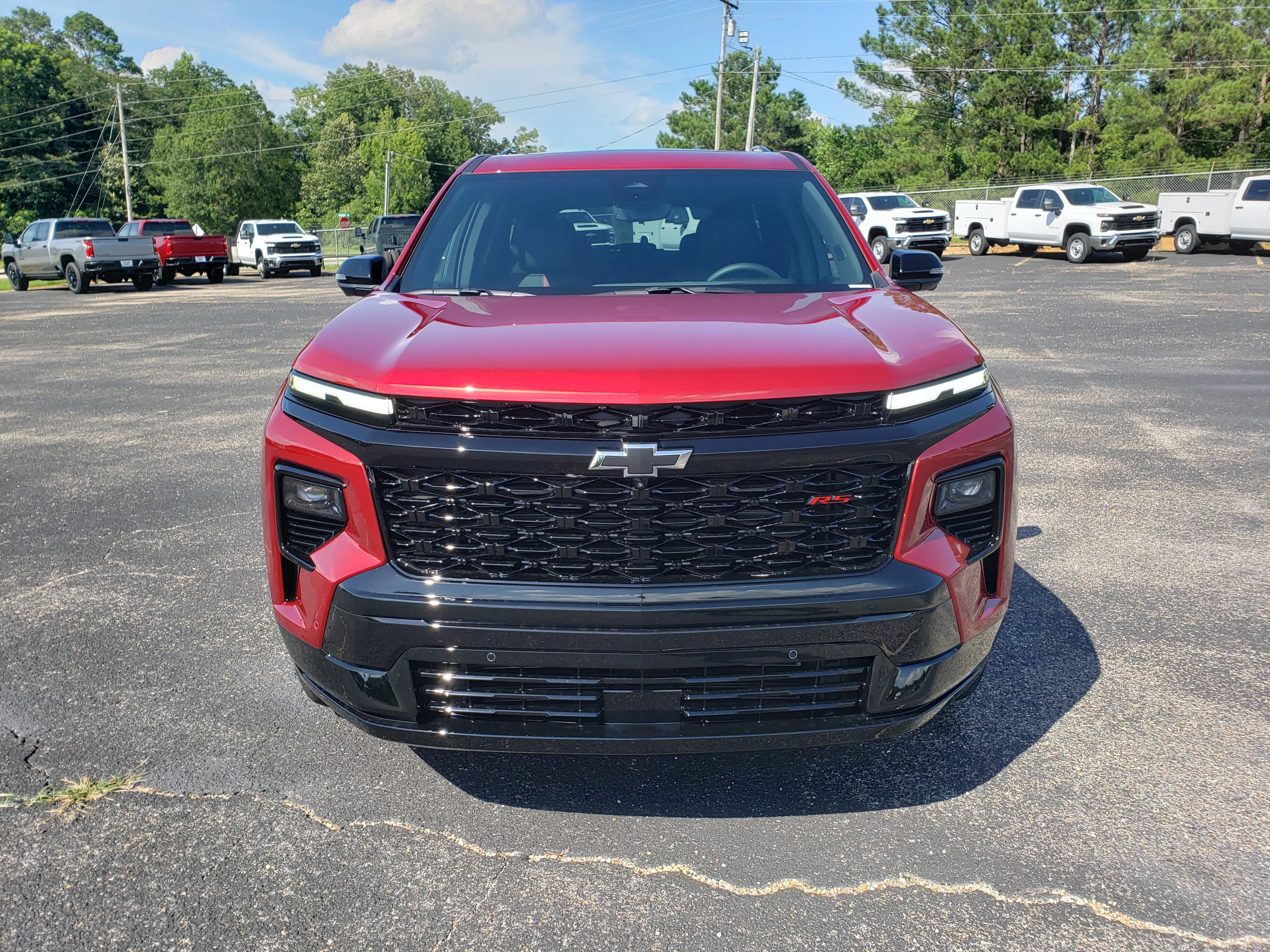 New 2026 Chevrolet Traverse RS w/ LPO, Floor Liner Package FWD image 7