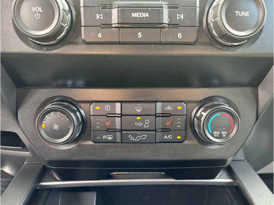 Used 2020 Ford F150 XLT w/ Equipment Group 302A Luxury image 27