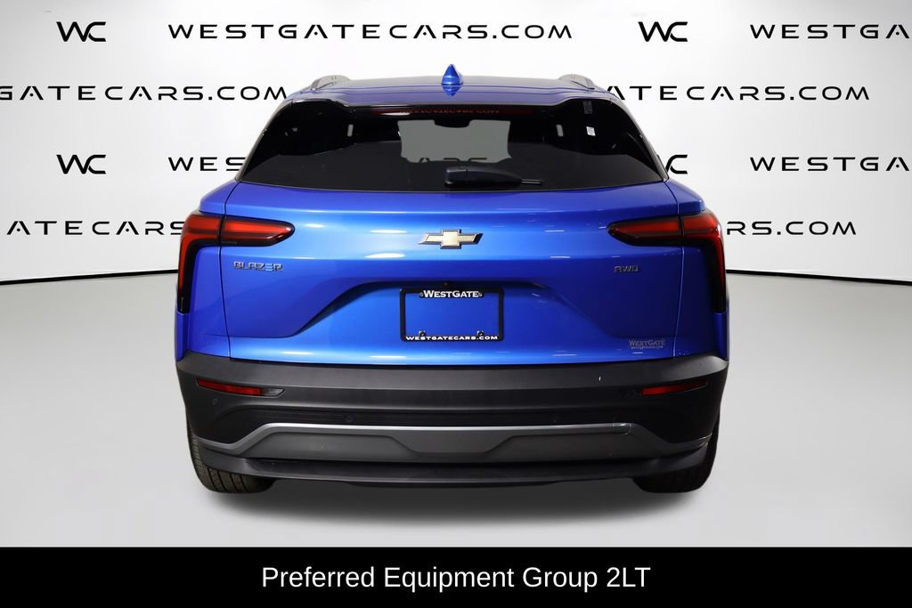 Used 2024 Chevrolet Blazer EV LT AWD/4WD image 4
