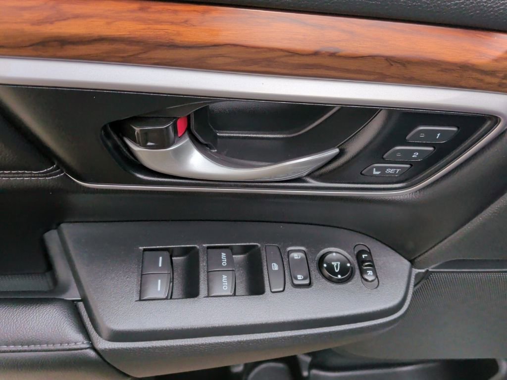 Certified 2020 Honda CR-V Touring image 15