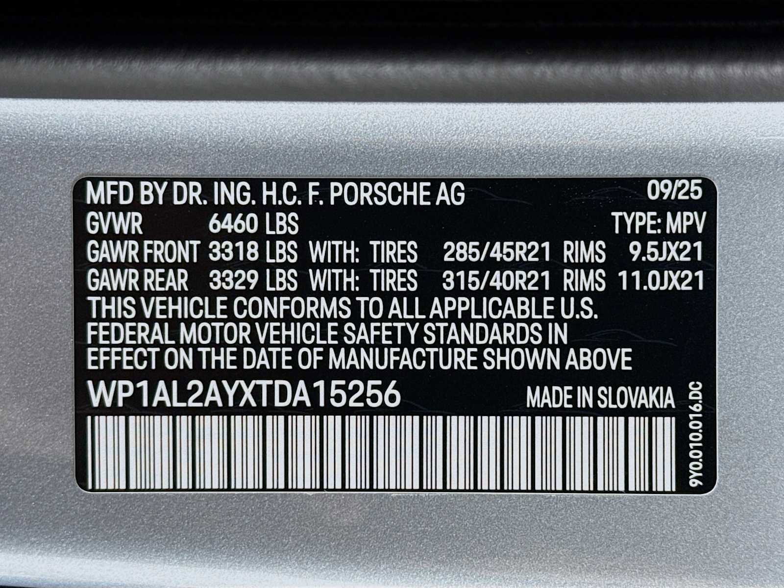 New 2026 Porsche Cayenne S image 33