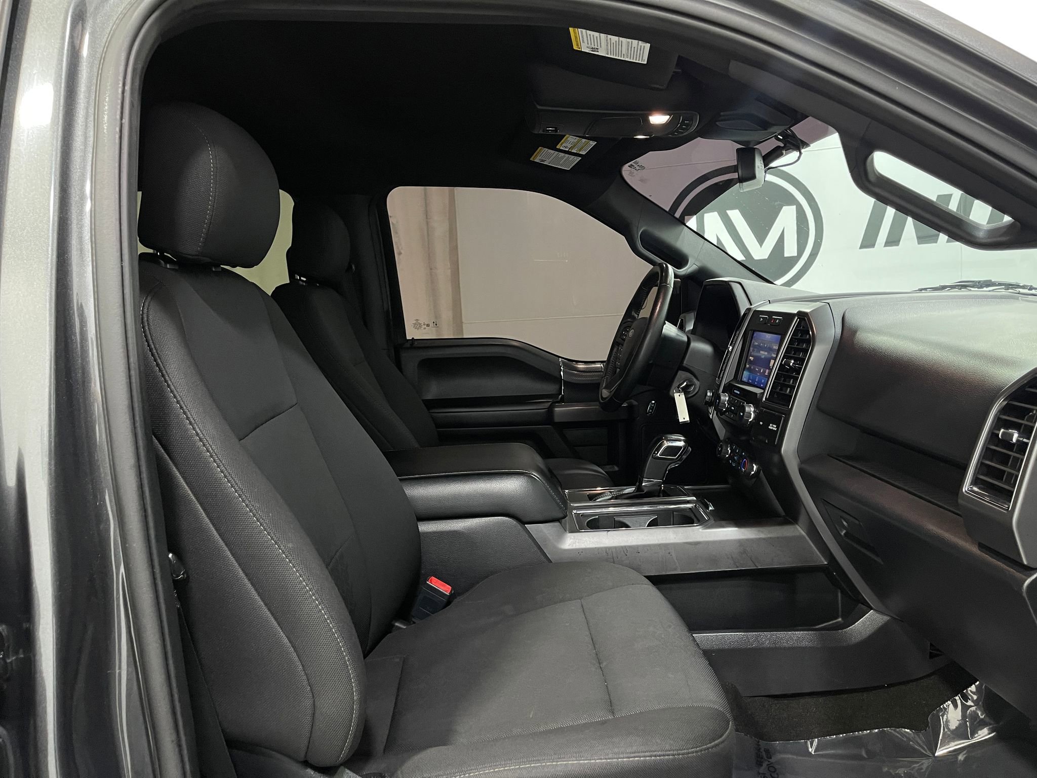 Used 2020 Ford F150 XLT w/ Equipment Group 302A Luxury AWD/4WD image 31