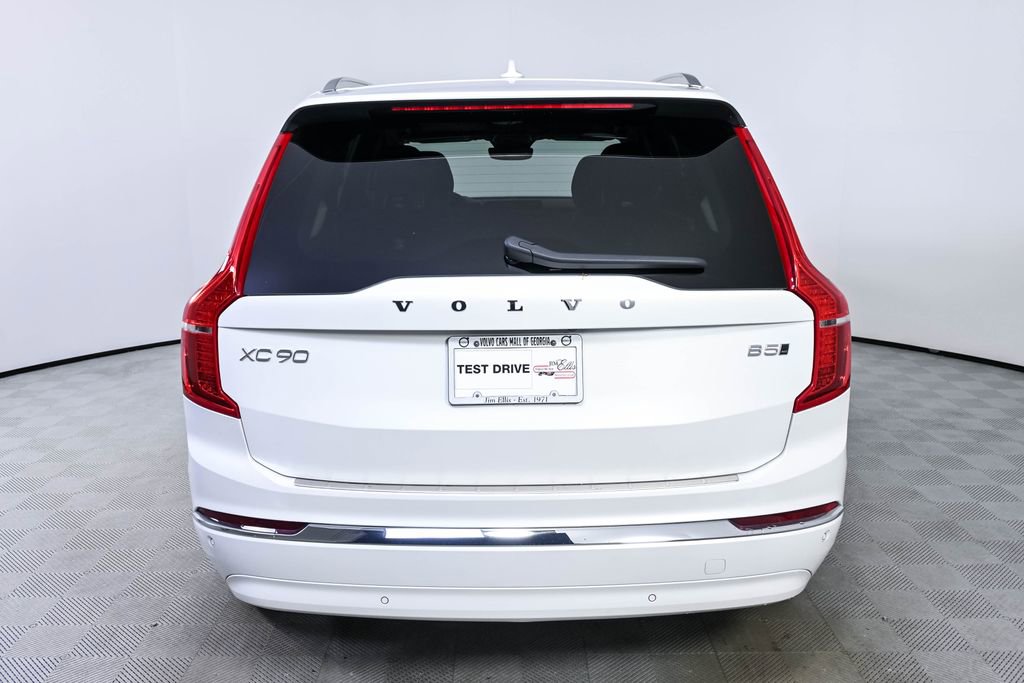 Certified 2025 Volvo XC90 B5 Core w/ Protection Package Premier AWD/4WD image 30