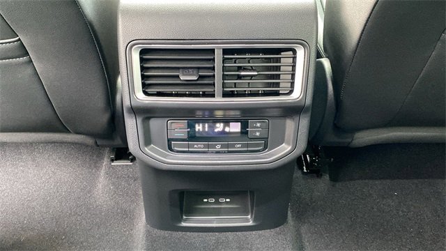 New 2026 Volkswagen Atlas SE image 23