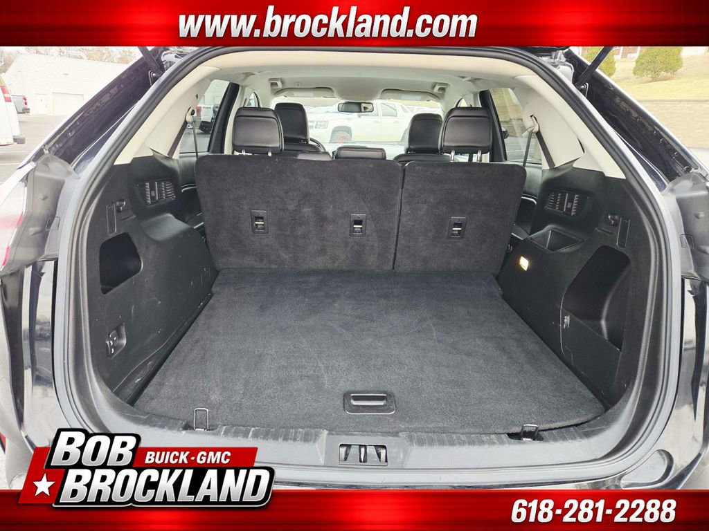 Used 2023 Ford Edge SEL image 13