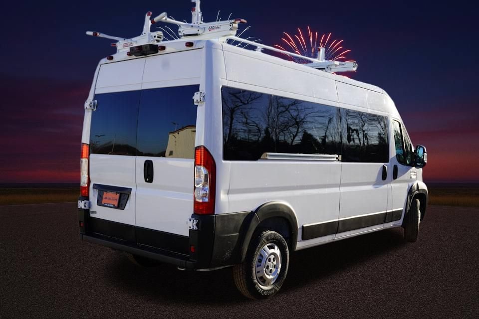 Used 2022 RAM ProMaster 2500 w/ Convenience Group FWD image 5