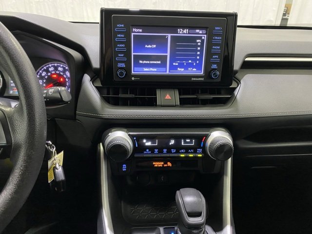 Certified 2021 Toyota RAV4 LE image 16