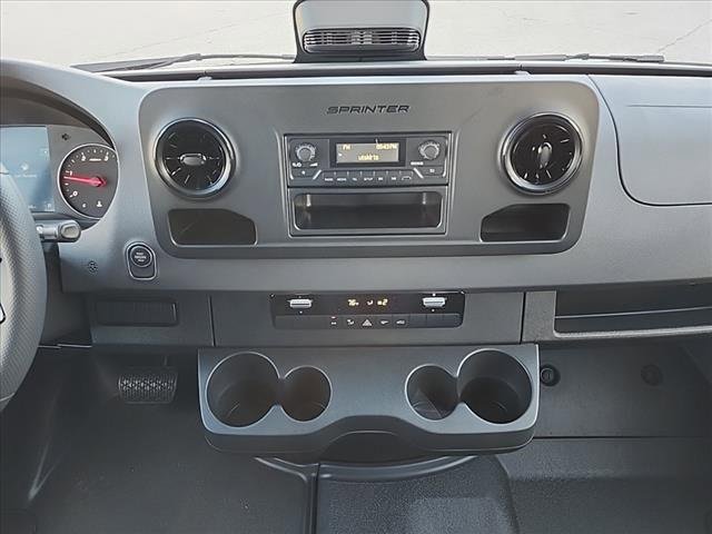 New 2025 Mercedes-Benz Sprinter 2500 image 13