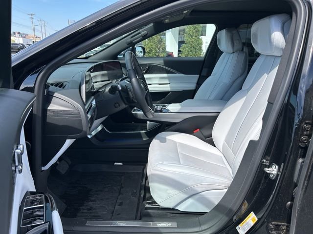 Used 2024 Cadillac Lyriq Luxury w/ LPO, Floor Liner Package image 20