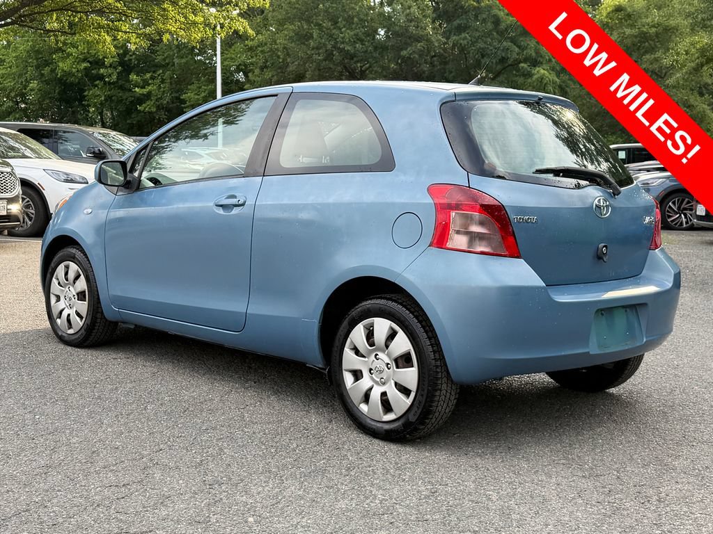 Used 2008 Toyota Yaris 2-Door Hatchback FWD image 5
