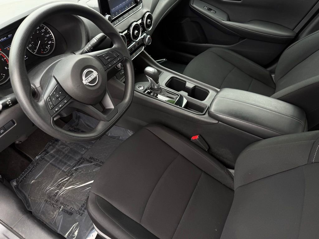 Certified 2025 Nissan Sentra S w/ Lighting Package image 15