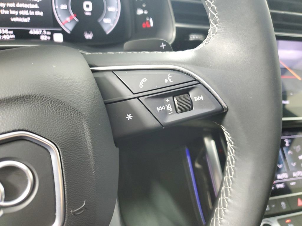 Used 2025 Audi Q7 3.0T Premium Plus w/ Premium Plus Package AWD/4WD image 25