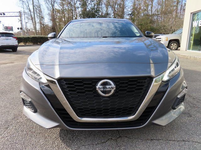 Used 2020 Nissan Altima 2.5 SR w/ Premium Package image 13