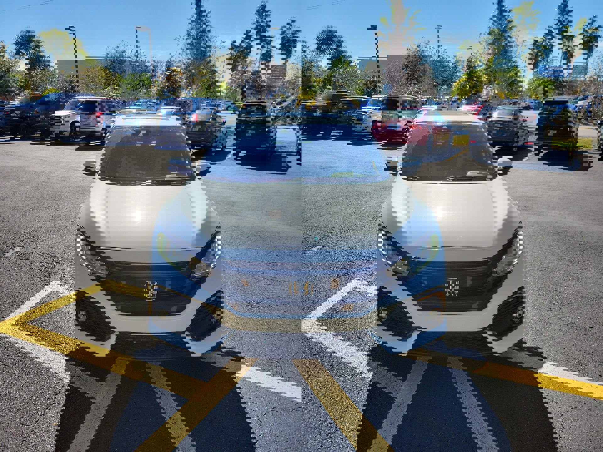 Used 2019 Honda Civic EX image 4