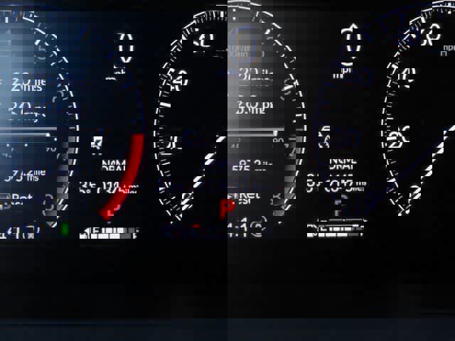 Certified 2025 Honda HR-V Sport image 24