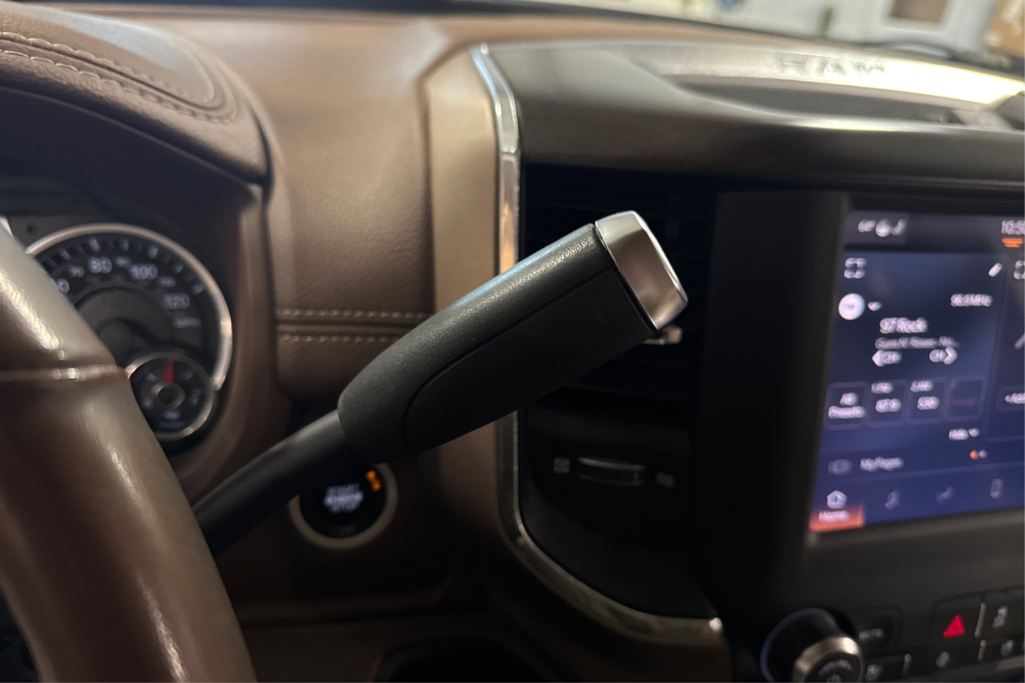 Used 2022 RAM 3500 Laramie image 26