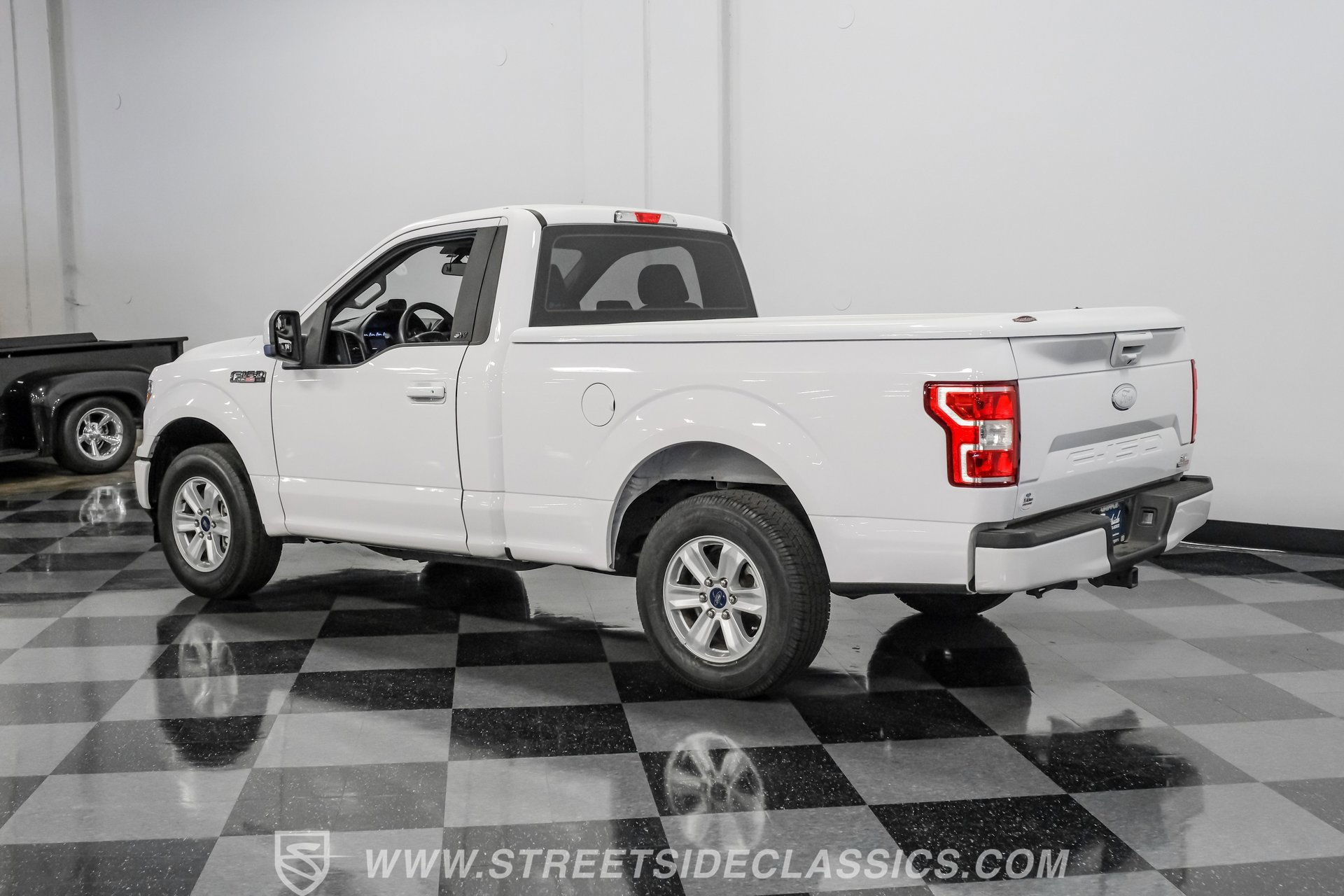 Used 2020 Ford F150 XL w/ Equipment Group 101A Mid image 7