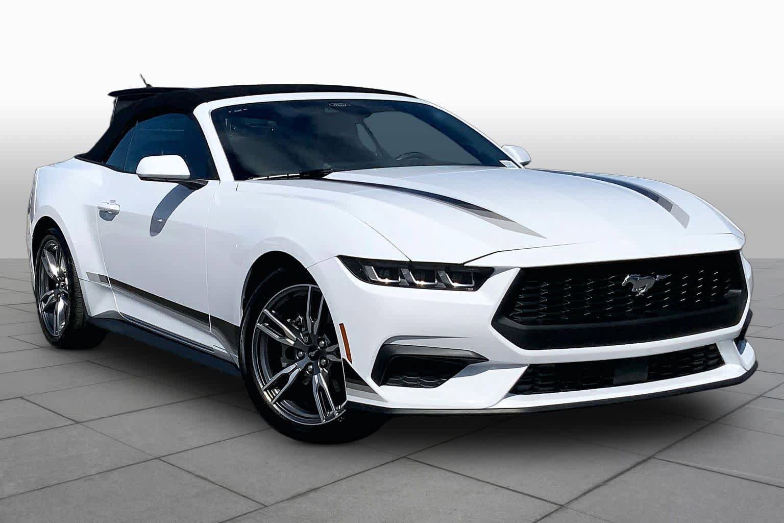 Certified 2025 Ford Mustang Premium w/ Wheel & Stripe Package RWD image 3