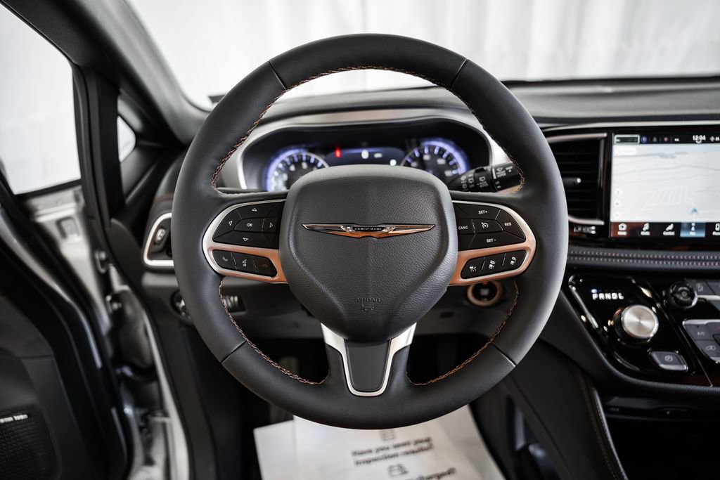 New 2026 Chrysler Pacifica Pinnacle image 26