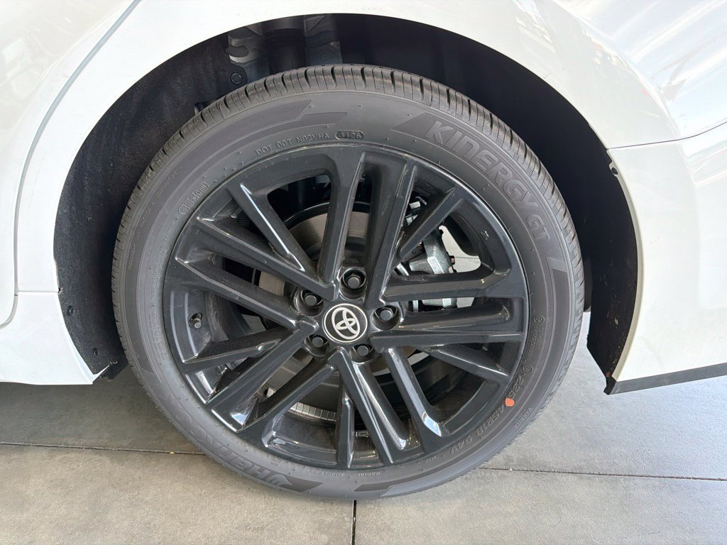 Certified 2026 Toyota Camry SE w/ Convenience Package FWD image 17