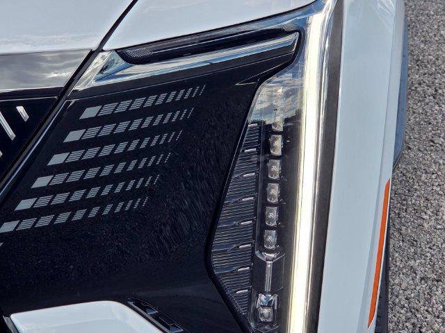 New 2026 Cadillac Escalade IQ Sport 1 w/ LPO, ONYX Package AWD/4WD image 10