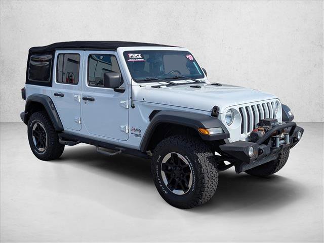 Used 2018 Jeep Wrangler Unlimited Sport S AWD/4WD image 3