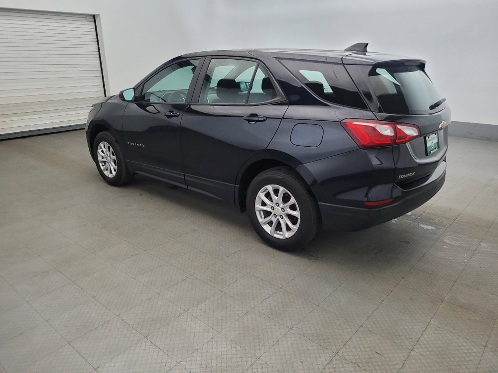 Used 2021 Chevrolet Equinox LS AWD/4WD image 3