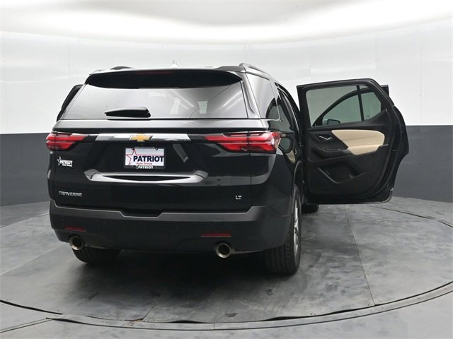 Used 2022 Chevrolet Traverse LT image 49