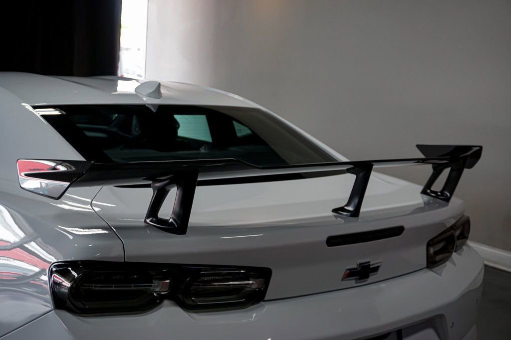 Used 2020 Chevrolet Camaro ZL1 image 53